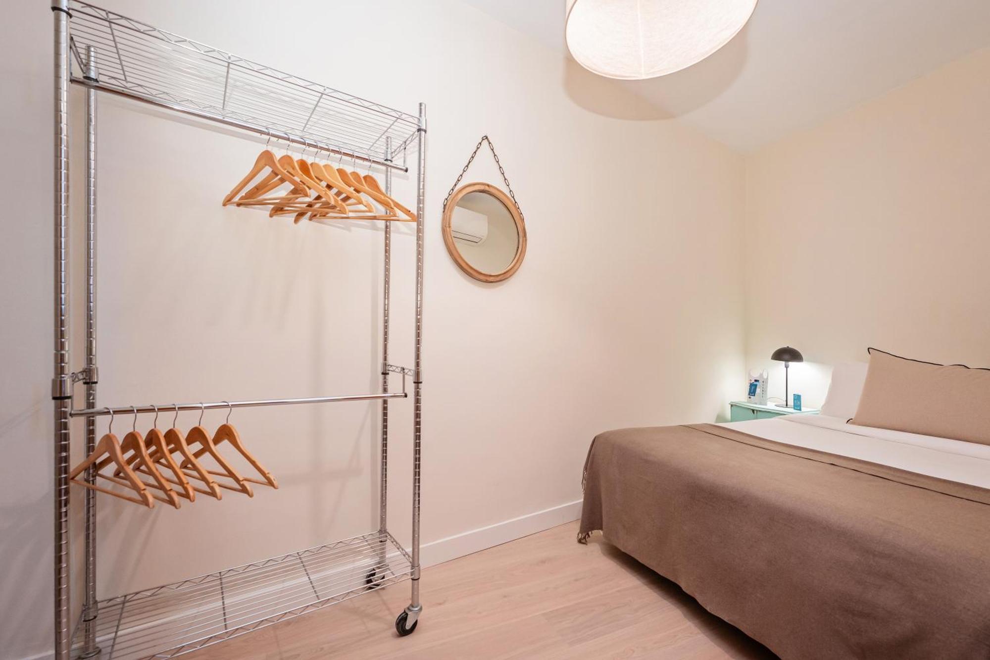 Sweett - Wellington Apartment Барселона Екстериор снимка