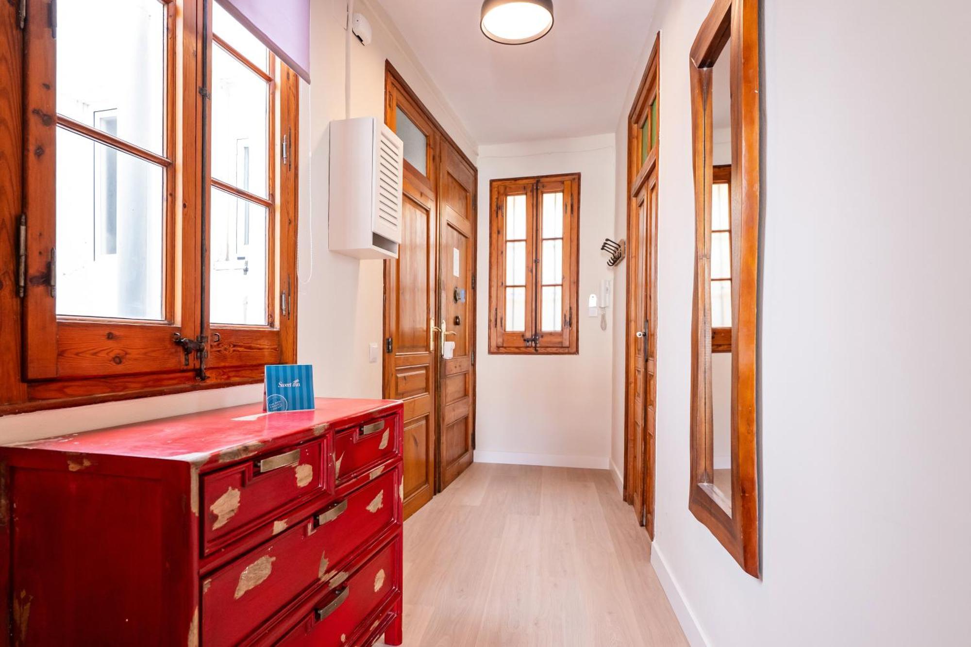 Sweett - Wellington Apartment Барселона Екстериор снимка
